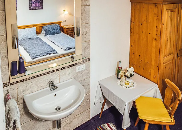 Schoenes Zillertal بيت للعطل